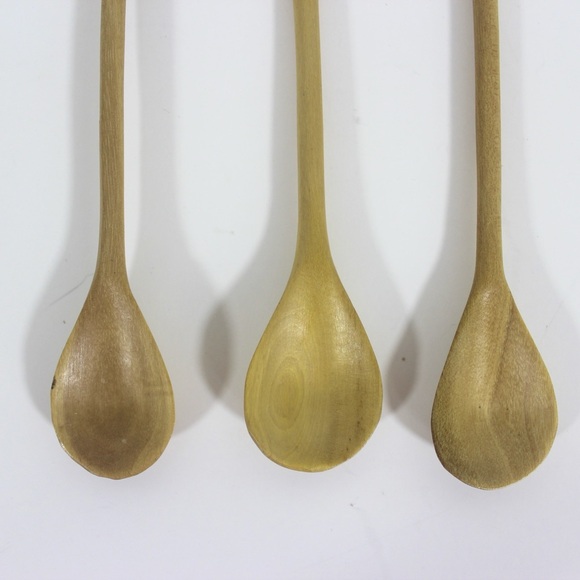 Vintage Set of Carved Elephant Animal Wood Condiment or Sugar Spoons - Picture 3 of 7